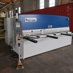 ماشین تراش CNC برش آلومینیومی